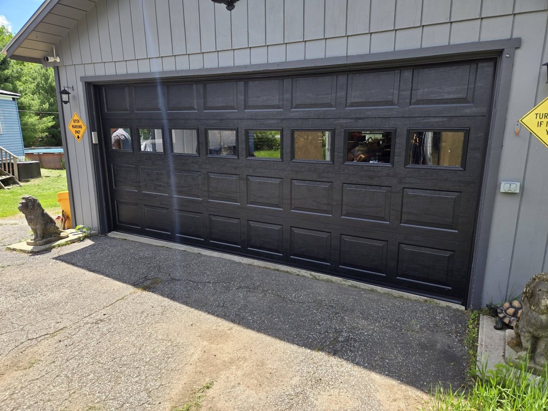 Garage door after replacement, job 2